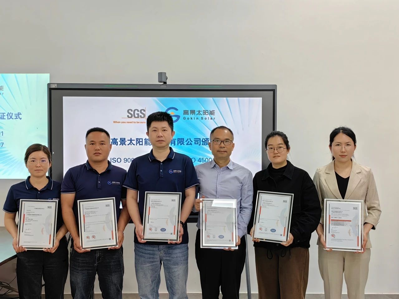 1744262638931244.jpg 0c44cee6095452a11583270a6f791642.jpg